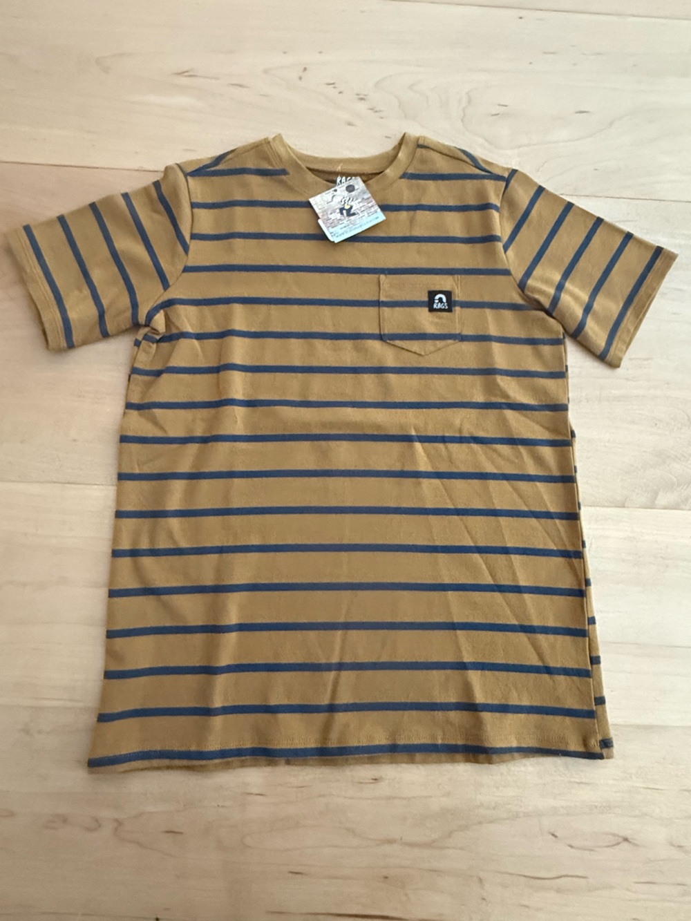 Rags tee